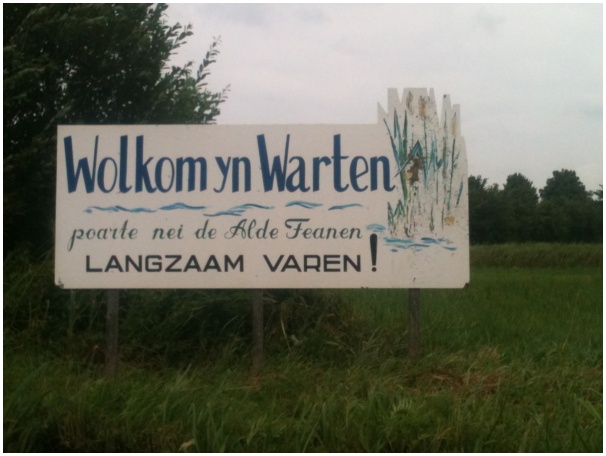 584x433 pixels (85K)