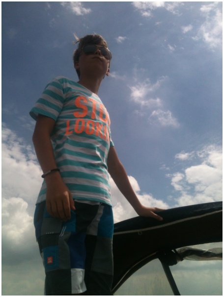 434x583 pixels (69K)