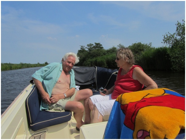 584x433 pixels (86K)