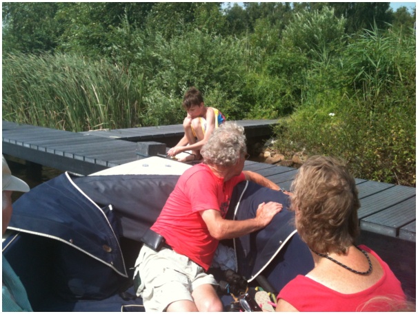 584x433 pixels (133K)