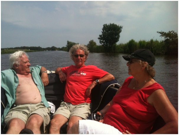 584x433 pixels (90K)