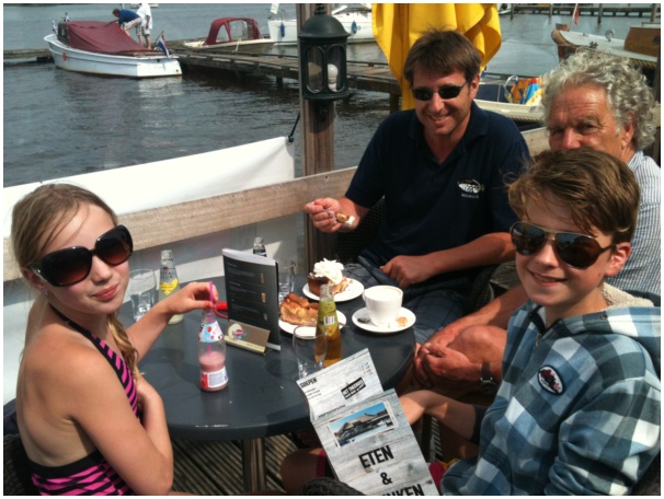 584x433 pixels (120K)