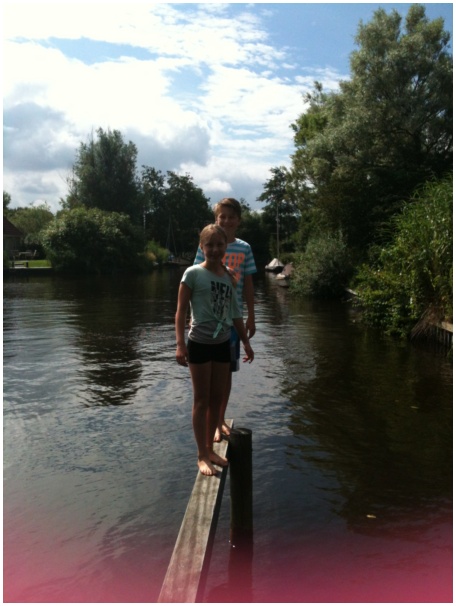 434x583 pixels (94K)