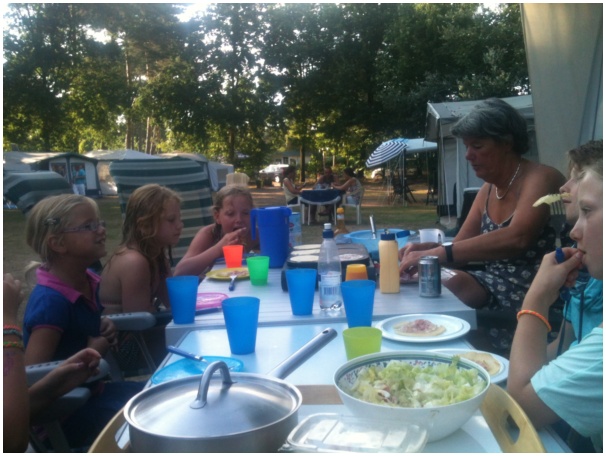 584x433 pixels (115K)