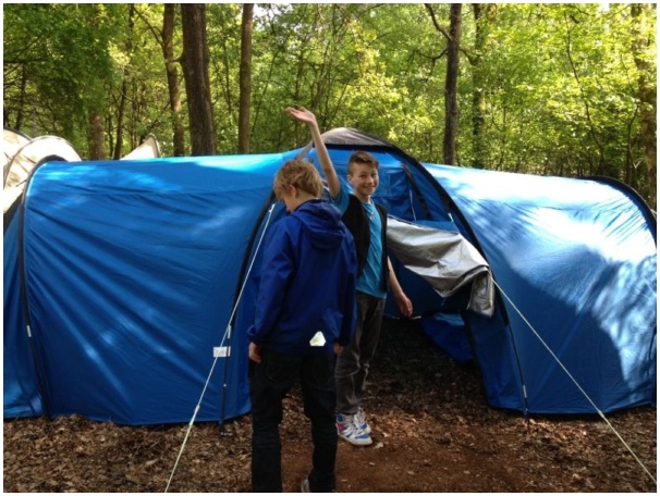 584x433 pixels (138K)