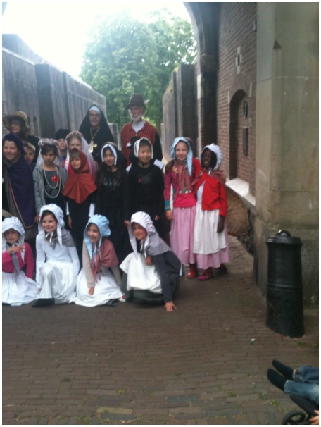 434x583 pixels (90K)