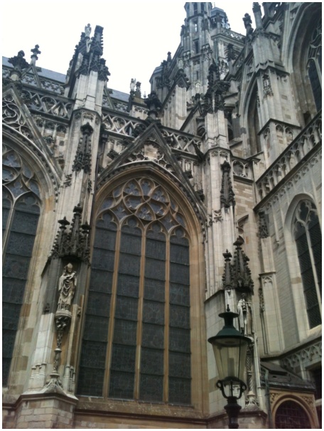 434x583 pixels (123K)