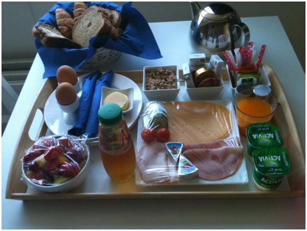 584x433 pixels (99K)