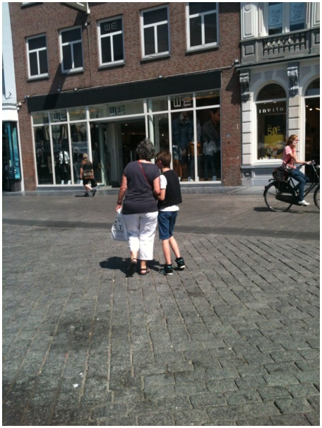 434x583 pixels (126K)