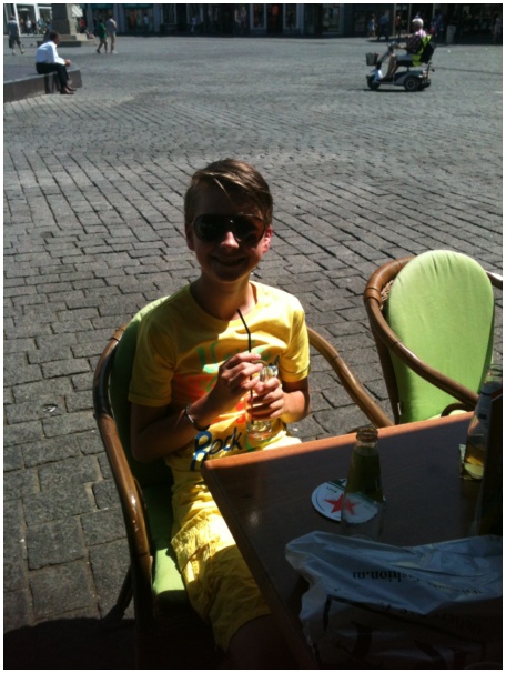 434x583 pixels (113K)