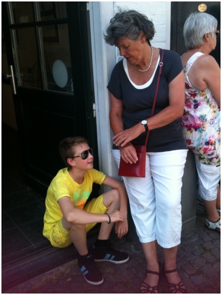 434x583 pixels (90K)