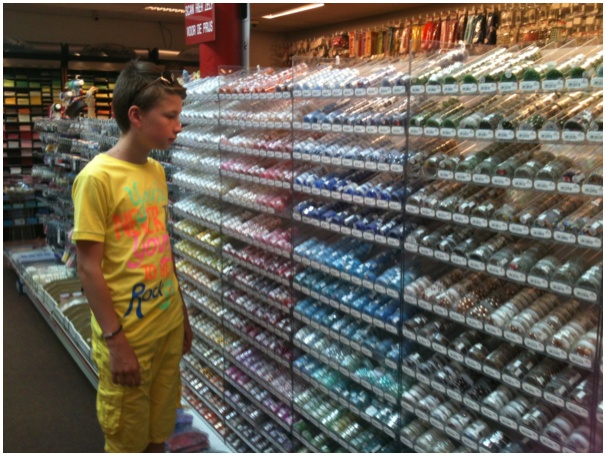 584x433 pixels (144K)