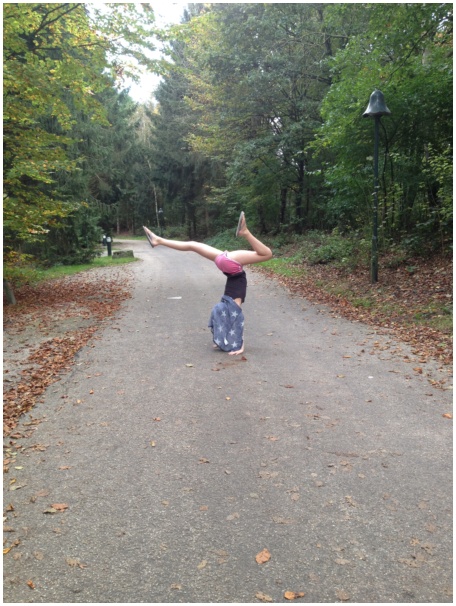 434x583 pixels (150K)