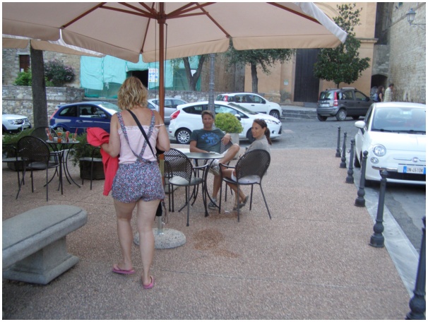 584x433 pixels (126K)