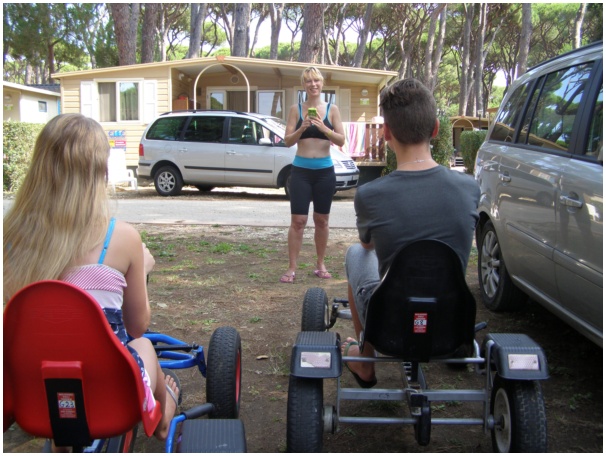 584x433 pixels (132K)