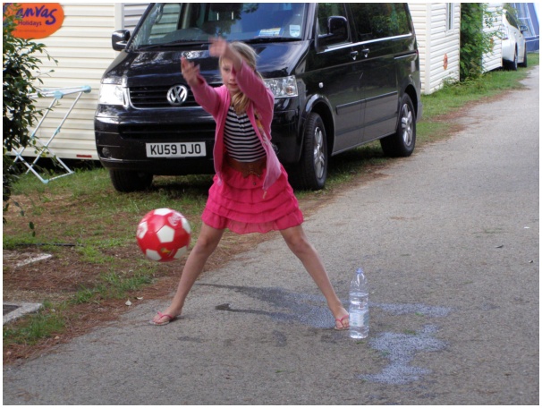 584x433 pixels (131K)