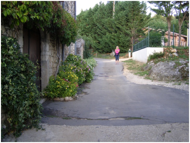 584x433 pixels (136K)