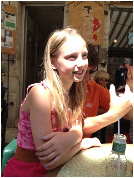 434x583 pixels (103K)