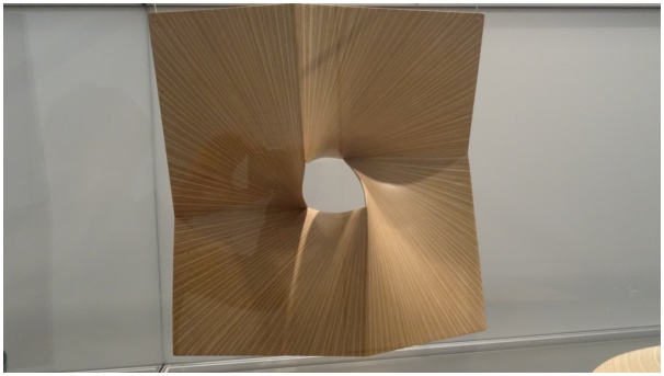 584x320 pixels (47K)