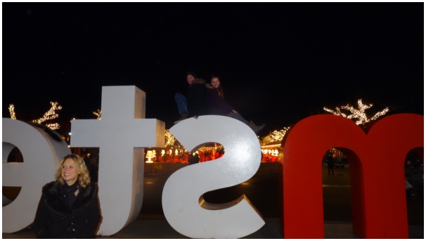 584x320 pixels (45K)