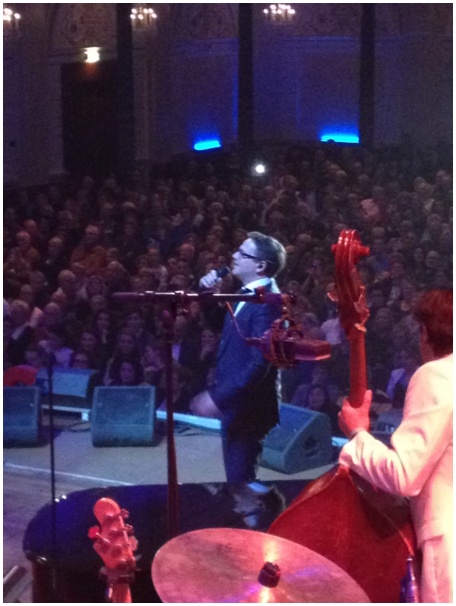 434x583 pixels (93K)