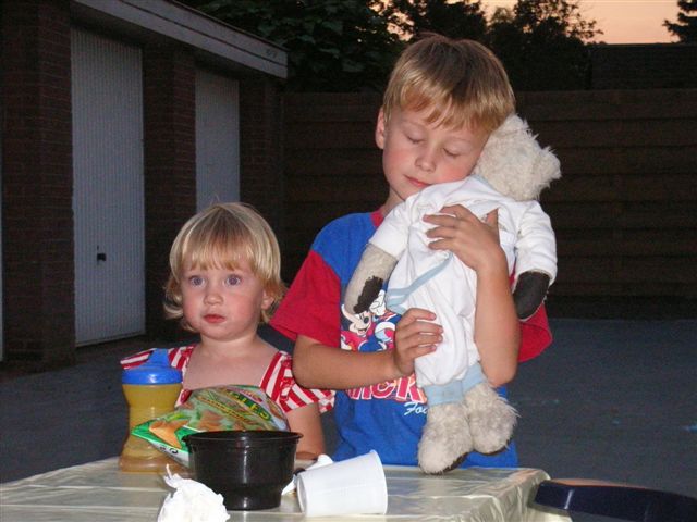 Tom en Tessa Juli 2006